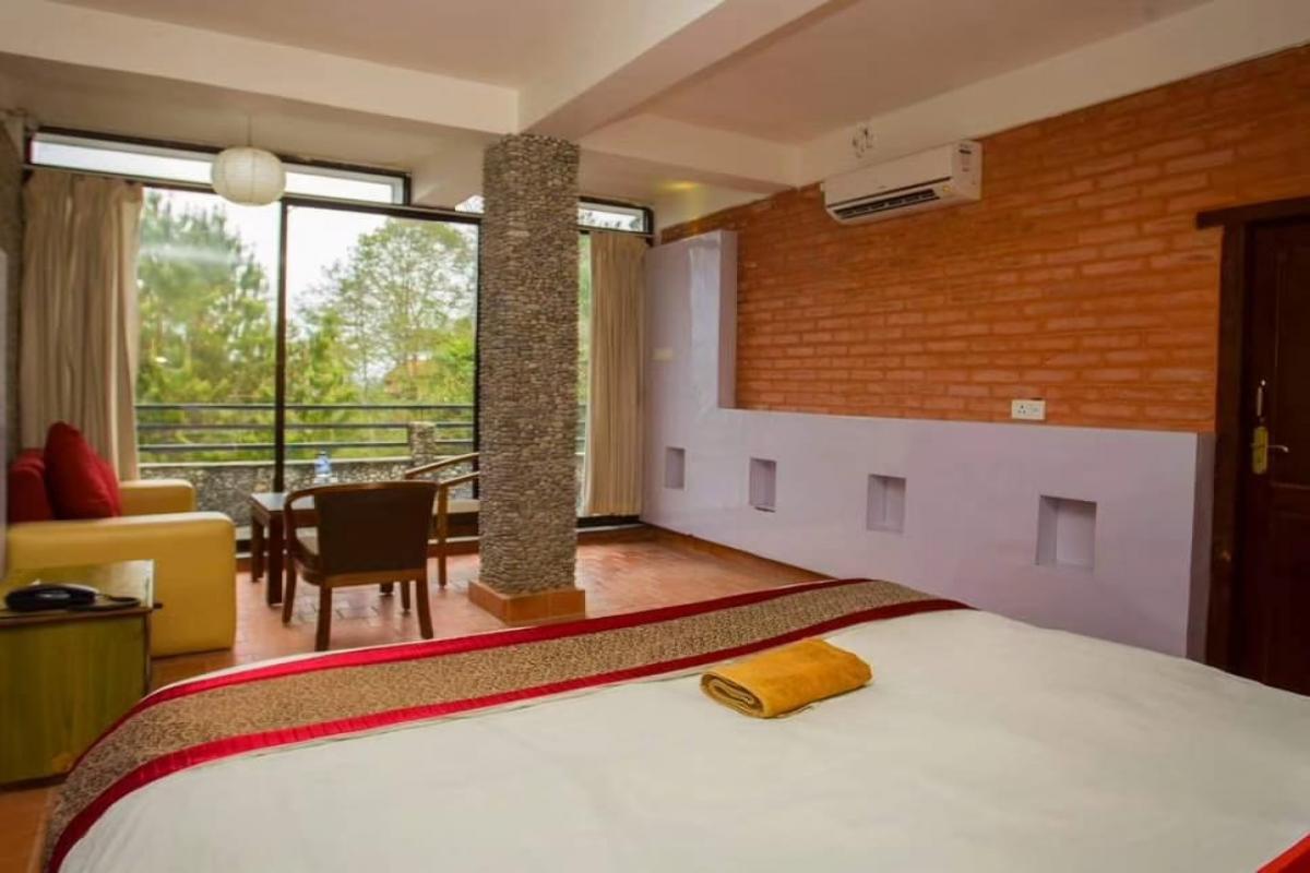Deluxe Forest Facing Rooms